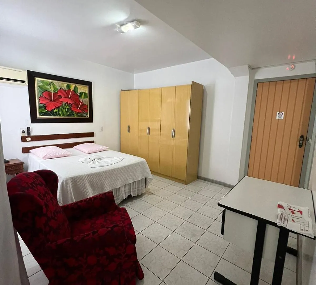 Colle Tourist Hotel Standard Sem Elevador Criciuma  0*, Criciuma (Santa Catarina)